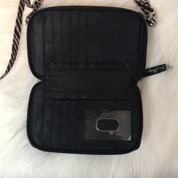 Vera Bradley Organizer - Picture 7 of 9